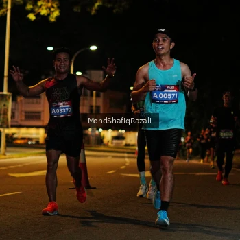 Runner Photo 4053755
