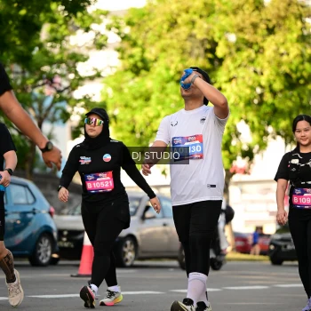 Runner Photo 4053762