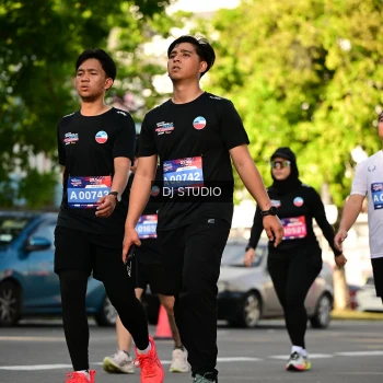 Runner Photo 4053766