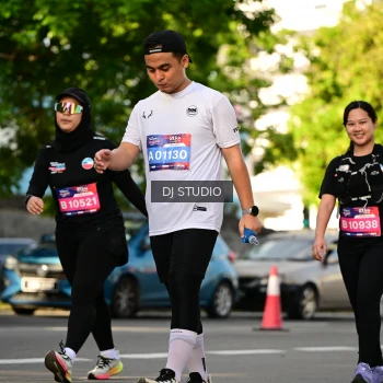 Runner Photo 4053771