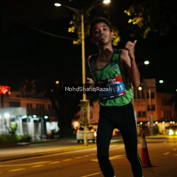 Runner Photo 4053777