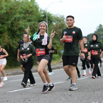 Runner Photo 4053790
