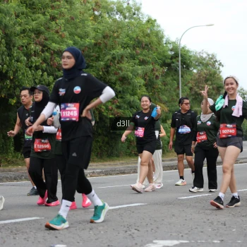 Runner Photo 4053791