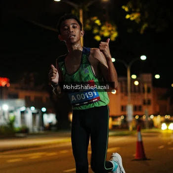 Runner Photo 4053793