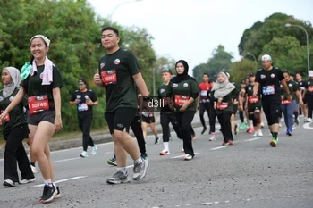Runner Photo 4053800