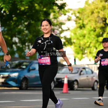 Runner Photo 4053803
