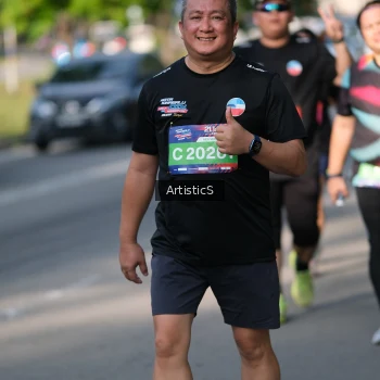Runner Photo 4053808