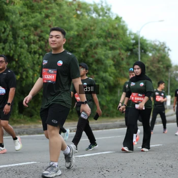Runner Photo 4053811