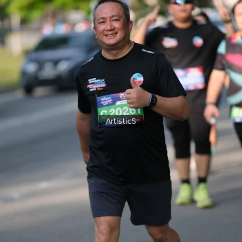 Runner Photo 4053816