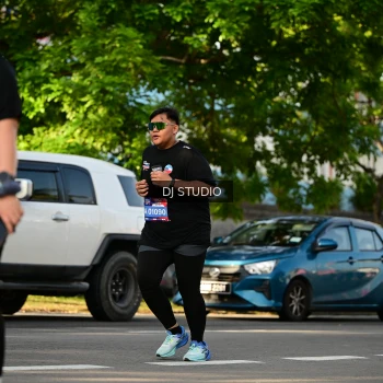 Runner Photo 4053831