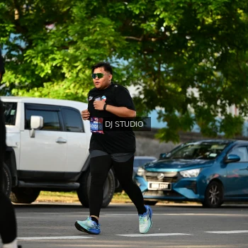 Runner Photo 4053852