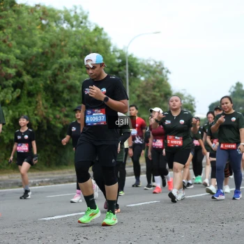 Runner Photo 4053854