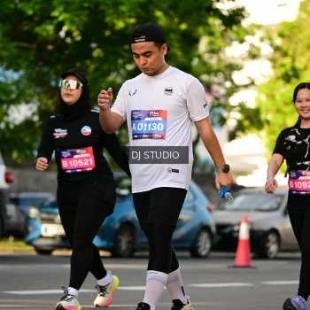 Runner Photo 4053857