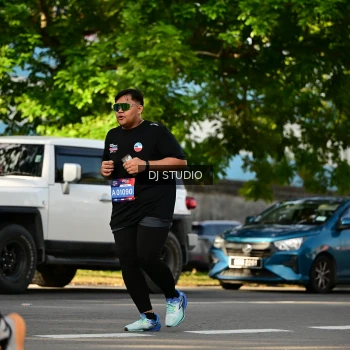 Runner Photo 4053860