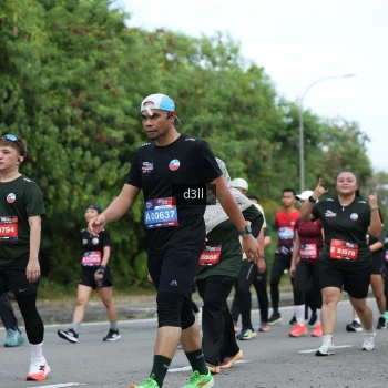 Runner Photo 4053865