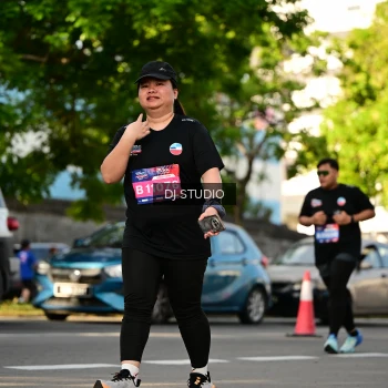 Runner Photo 4053886