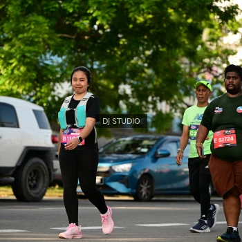 Runner Photo 4053890