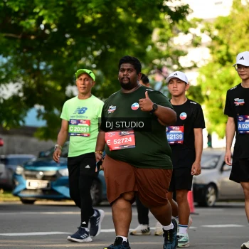 Runner Photo 4053905