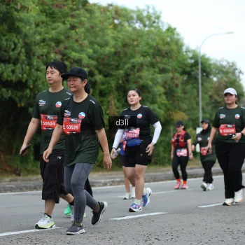 Runner Photo 4053919