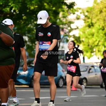 Runner Photo 4053941