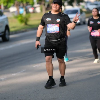 Runner Photo 4053950