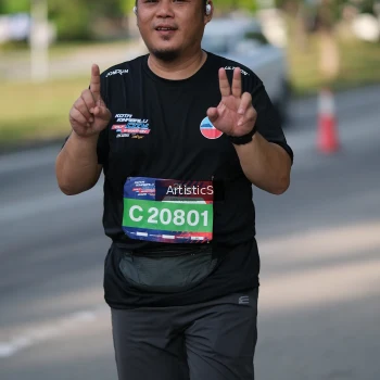 Runner Photo 4053963