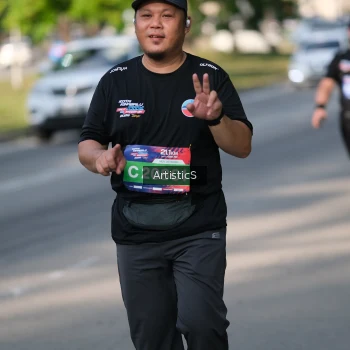 Runner Photo 4053974