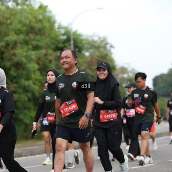 Runner Photo 4054062