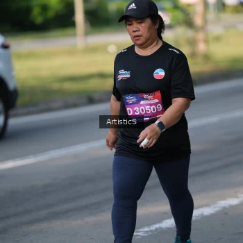 Runner Photo 4054072