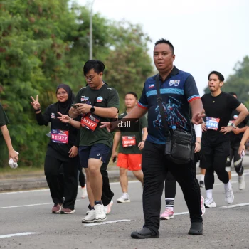 Runner Photo 4054078