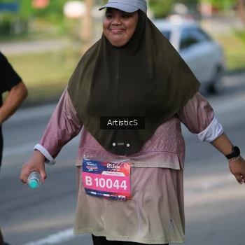 Runner Photo 4054112