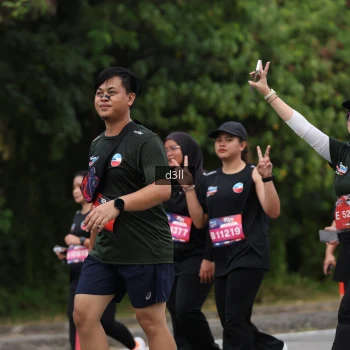 Runner Photo 4054129