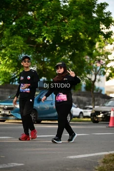Runner Photo 4054130