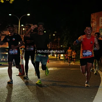 Runner Photo 4054140