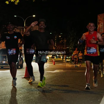 Runner Photo 4054147