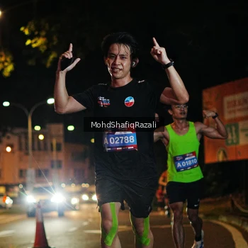 Runner Photo 4054169