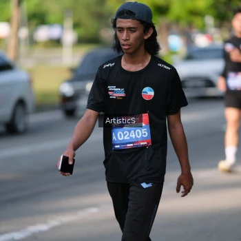 Runner Photo 4054173