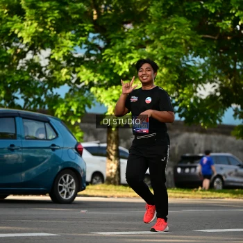 Runner Photo 4054175