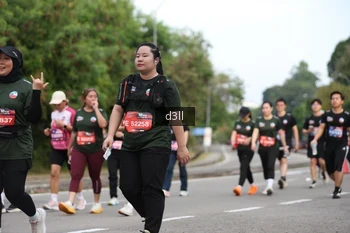 Runner Photo 4054179