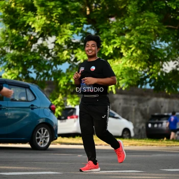 Runner Photo 4054185