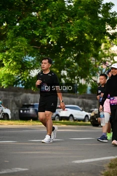 Runner Photo 4054199
