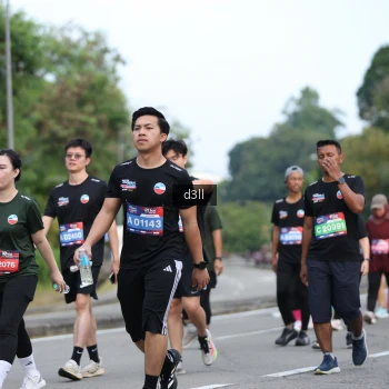 Runner Photo 4054251