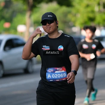 Runner Photo 4054253