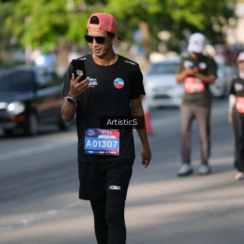 Runner Photo 4054260