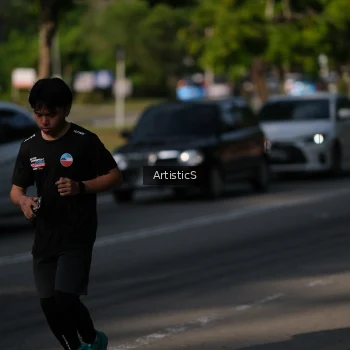 Runner Photo 4054262
