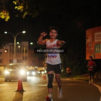 Runner Photo 4054276