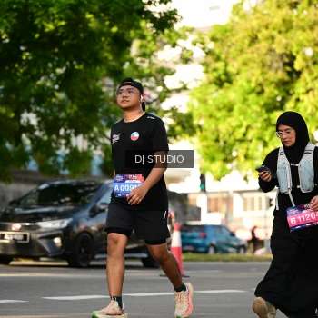 Runner Photo 4054300