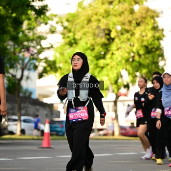 Runner Photo 4054312