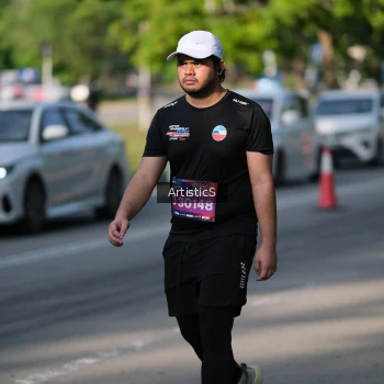 Runner Photo 4054329