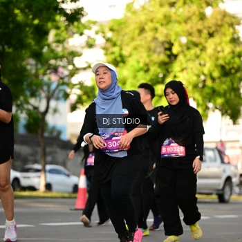 Runner Photo 4054348